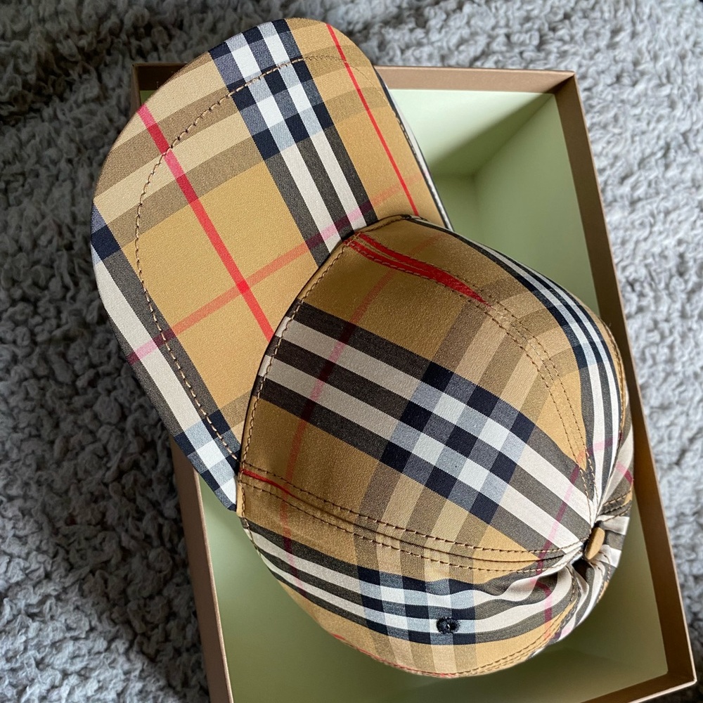 Original Burberry Vintage Check Baseball Cap - Picture 3 of 5